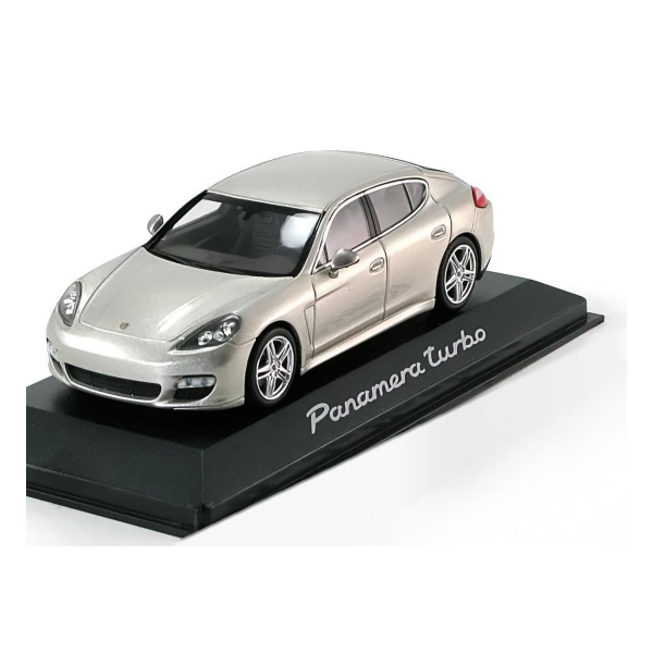 Porsche Panamera Turbo - 2009 - Silver - Minichamps - 1:43